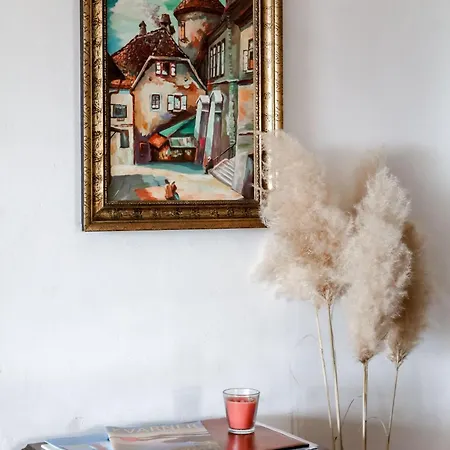 Apartment Lori Lovran
